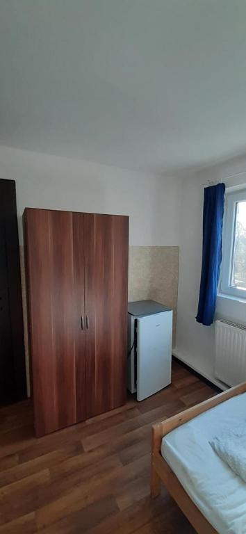 Kuchyň nebo kuchyňský kout v ubytování Low Budget Allach Apartmenthostel EVE 74