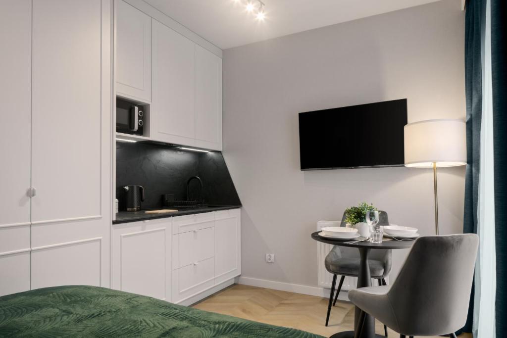 Metropolis Apartments - 18