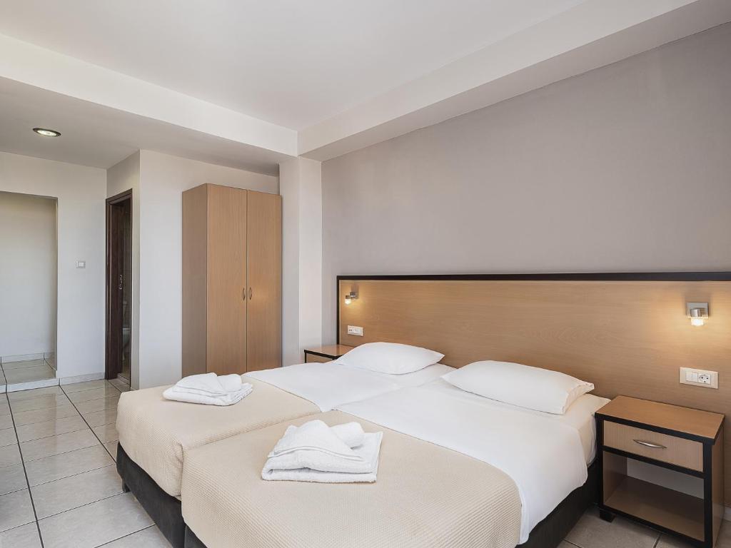 Theofilos City Hotel - Resim 24