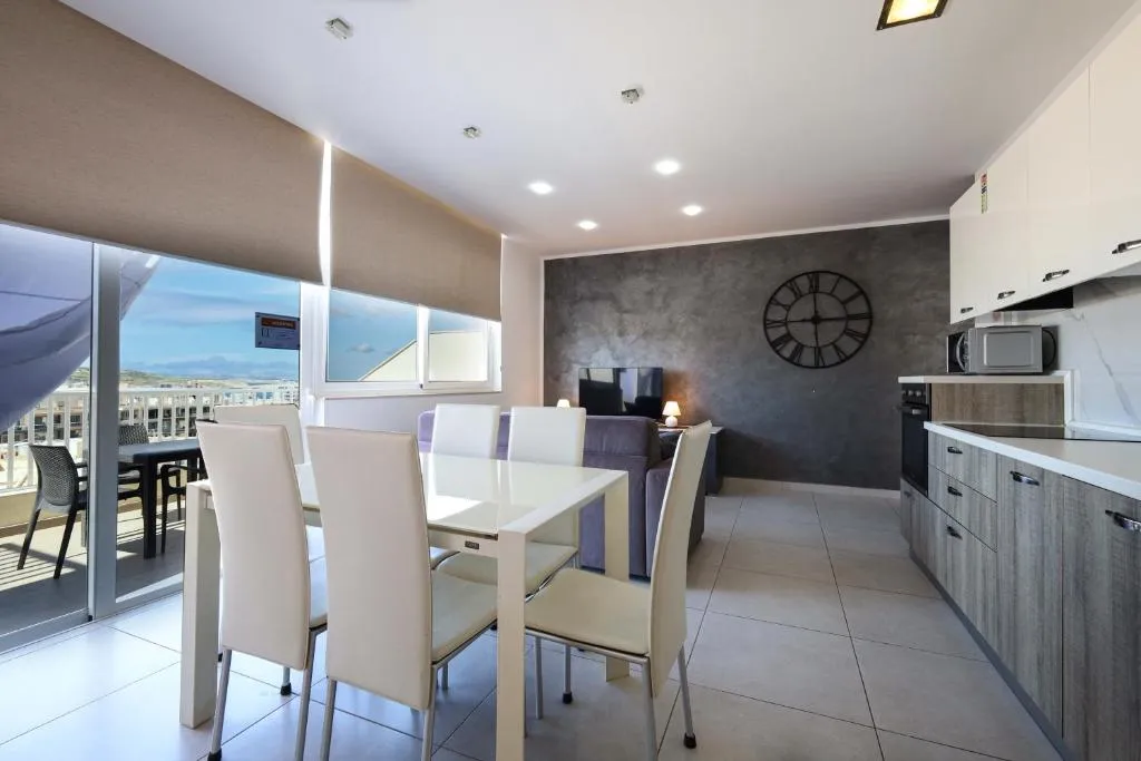 Spacious & Quietly Located 2BD Penthouse with Large Terrace & Distant Sea Views