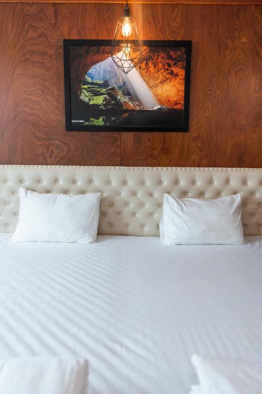 Postel nebo postele na pokoji v ubytování Phan Van 2 hotel