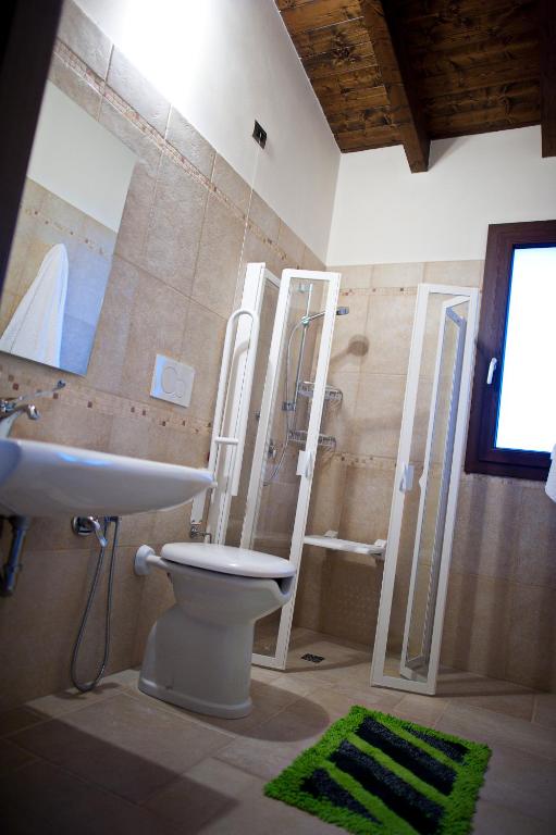 Koupelna v ubytování Masseria La Duchessa