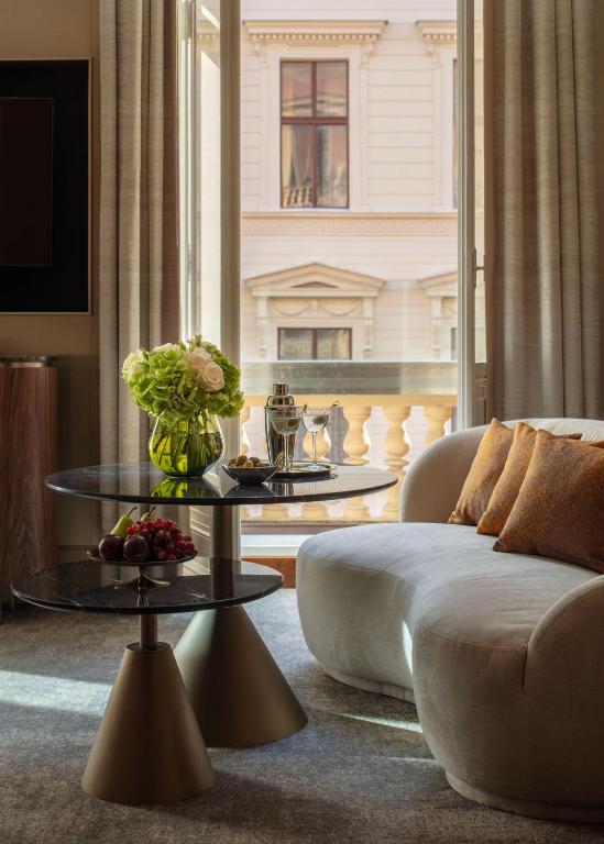 Posezení v ubytování Anantara Palais Hansen Vienna - newly renovated