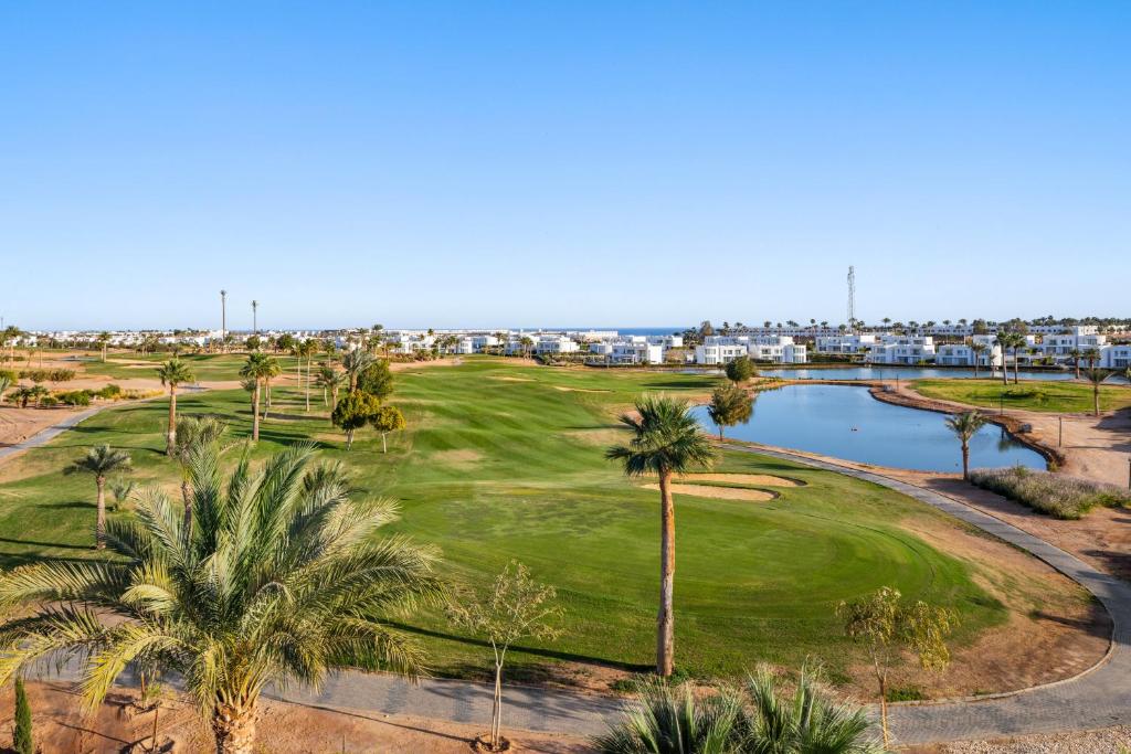 Curated visual reference: Fresh Look at Pickalbatros Golf Luxury Suites All Inclusive Sharm El Sheikh