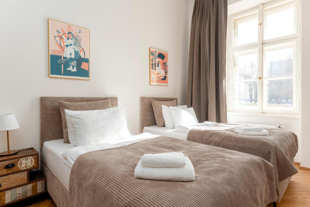 Oomph Apartments - 15