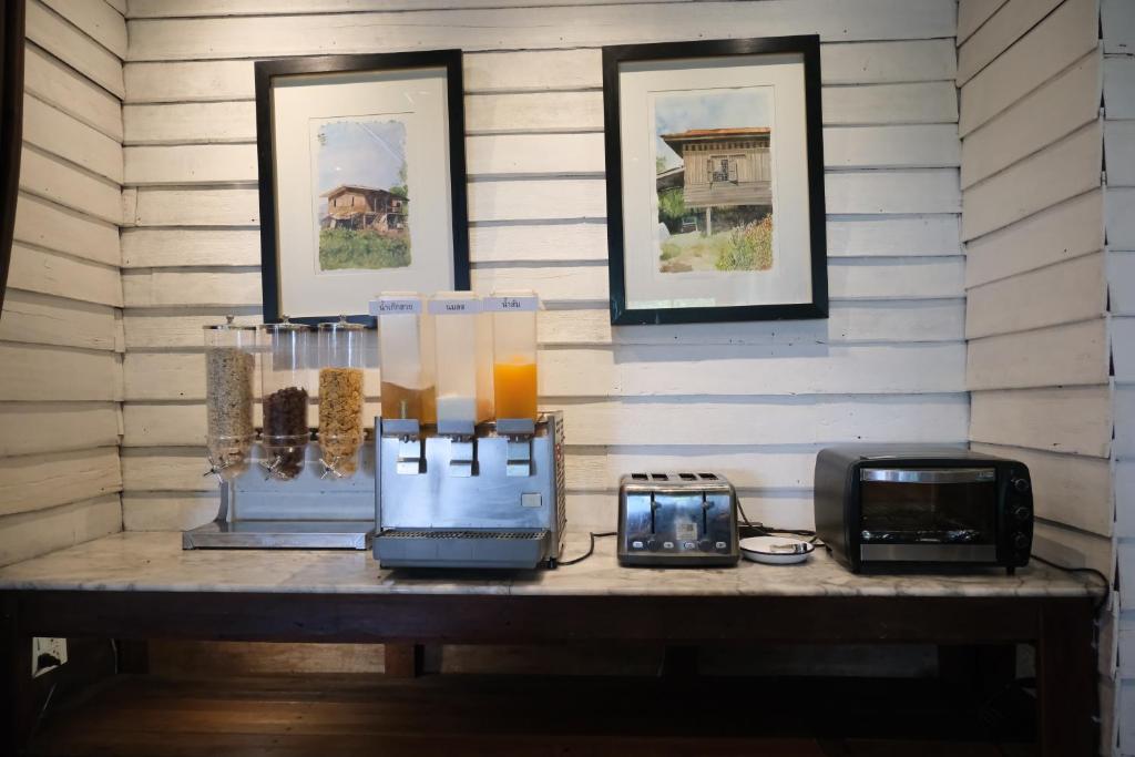 Brown House Hotel - Resim 17