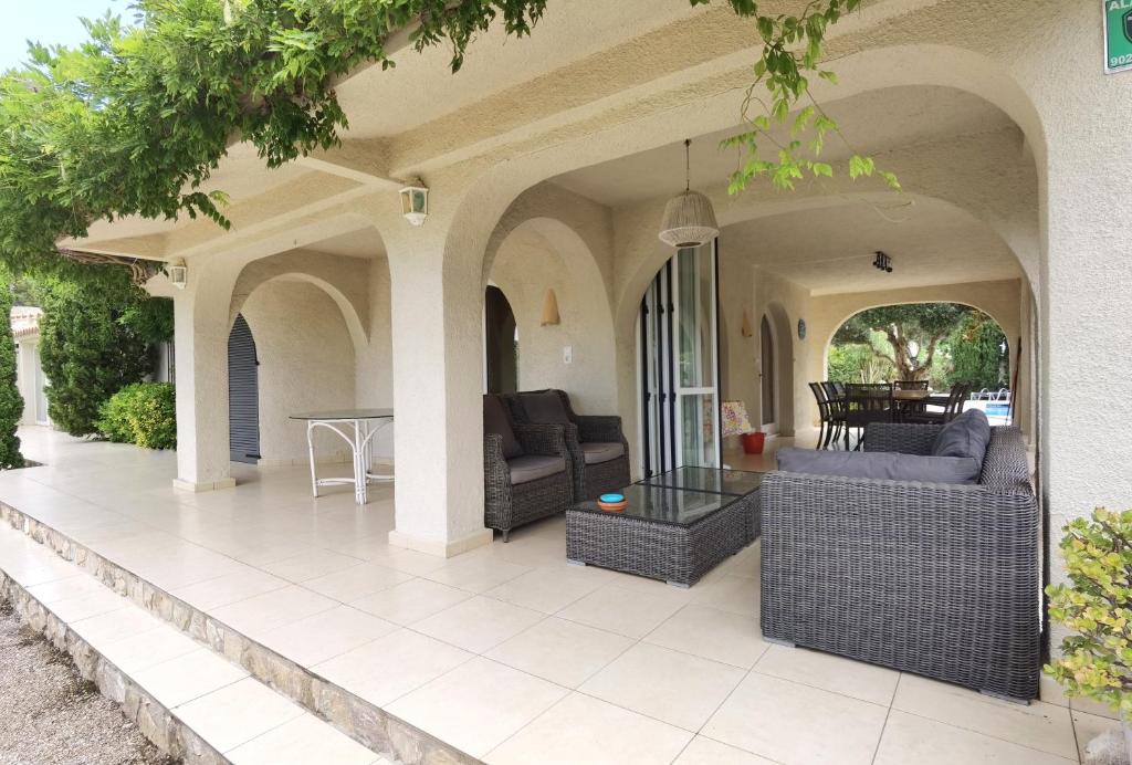 Posedenie v ubytovaní LEON INMO Villa Royal - 10500