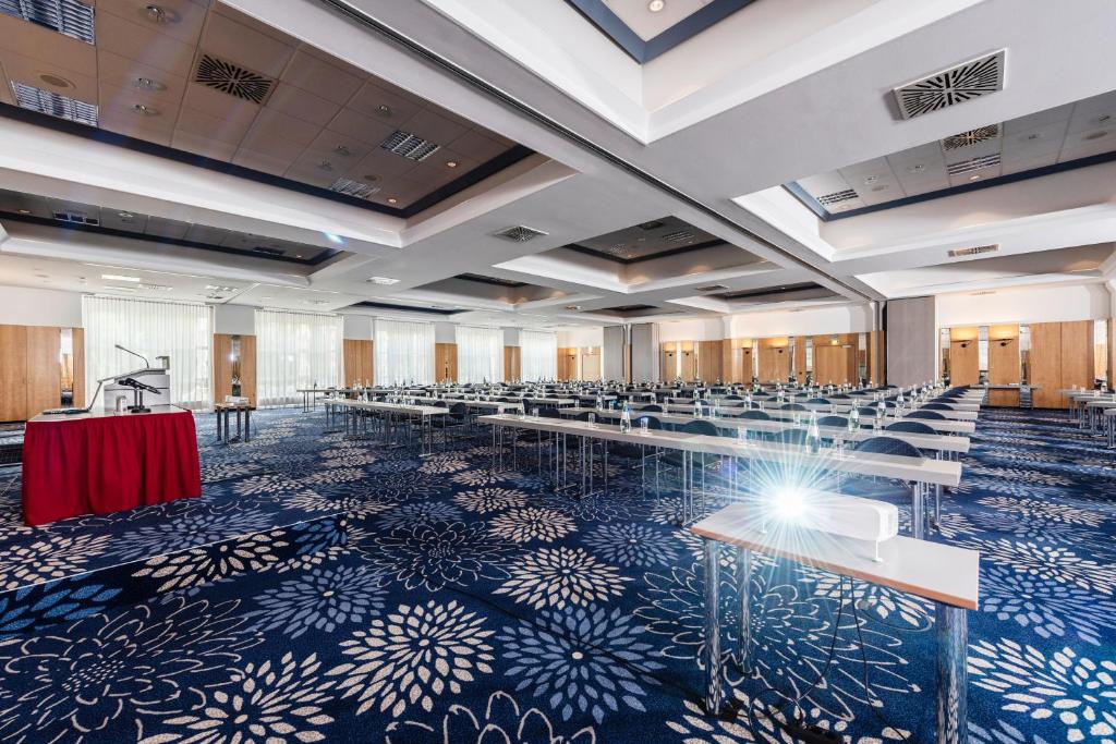 Konferenční prostory v ubytování ARVENA Kongress Hotel - Hotel in der Wagnerstadt