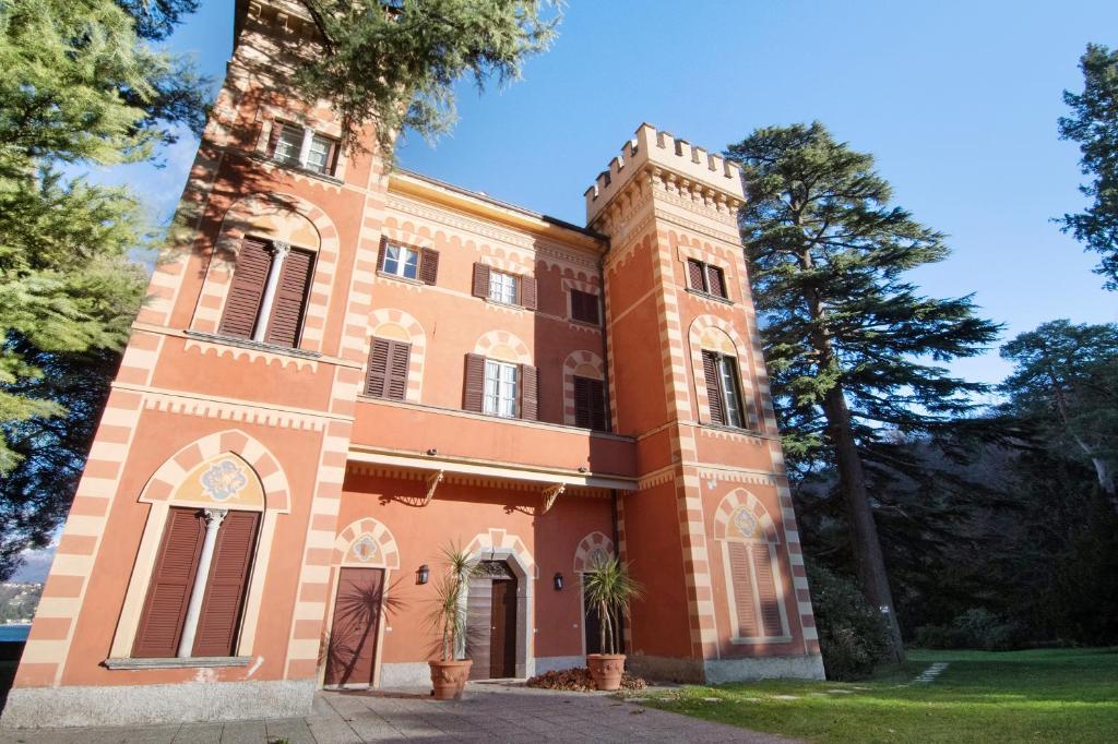 The building in which Az apartmant is located