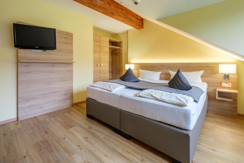 Postel nebo postele na pokoji v ubytování Gasthof Schwabenhof