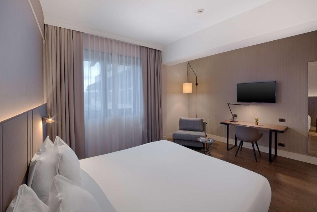 NH Roma Villa Carpegna - Resim 19