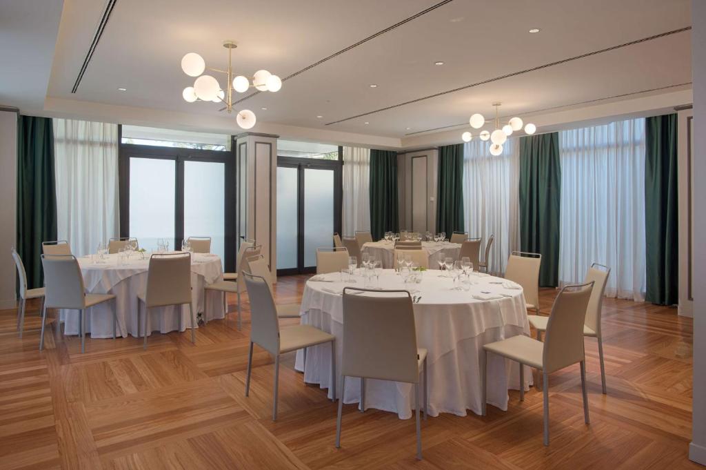 NH Roma Villa Carpegna - Resim 34