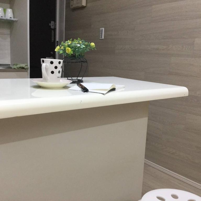 Shinjuku # 102 5 minutes from Okubo station Free WIFI