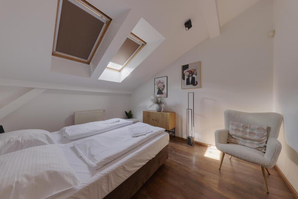 Posteľ alebo postele v izbe v ubytovaní Aneri Apartment Old Town