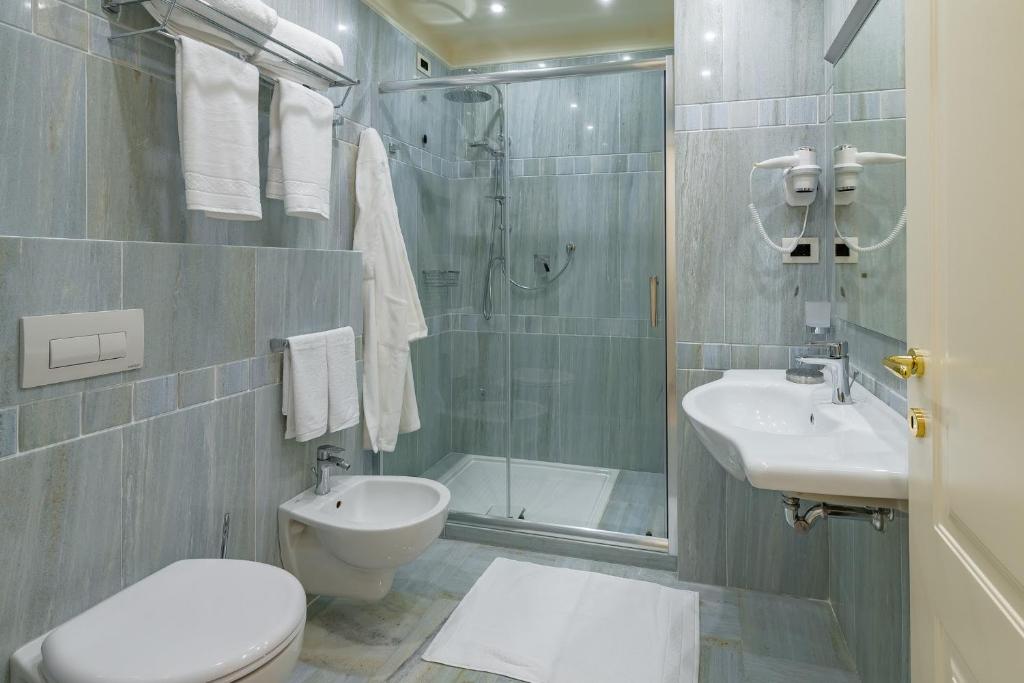 La Paloma Blanca Hotel - 6