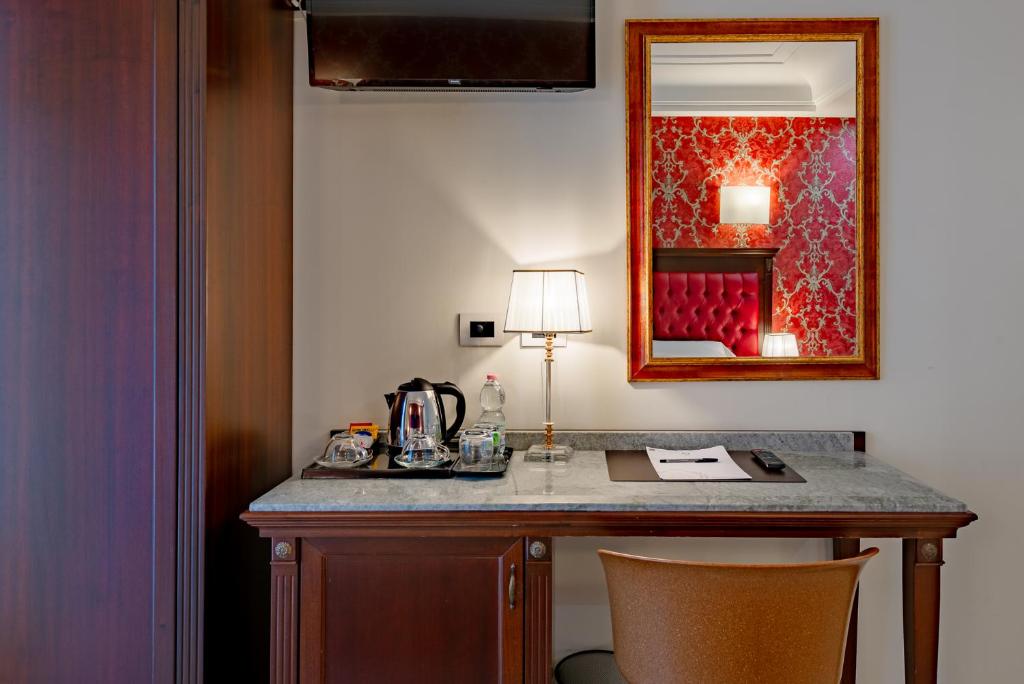 La Paloma Blanca Hotel - 3