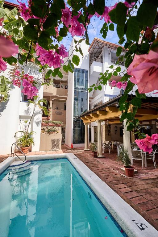 Bazén v ubytování Hotel San Marco  nebo v jeho okolí