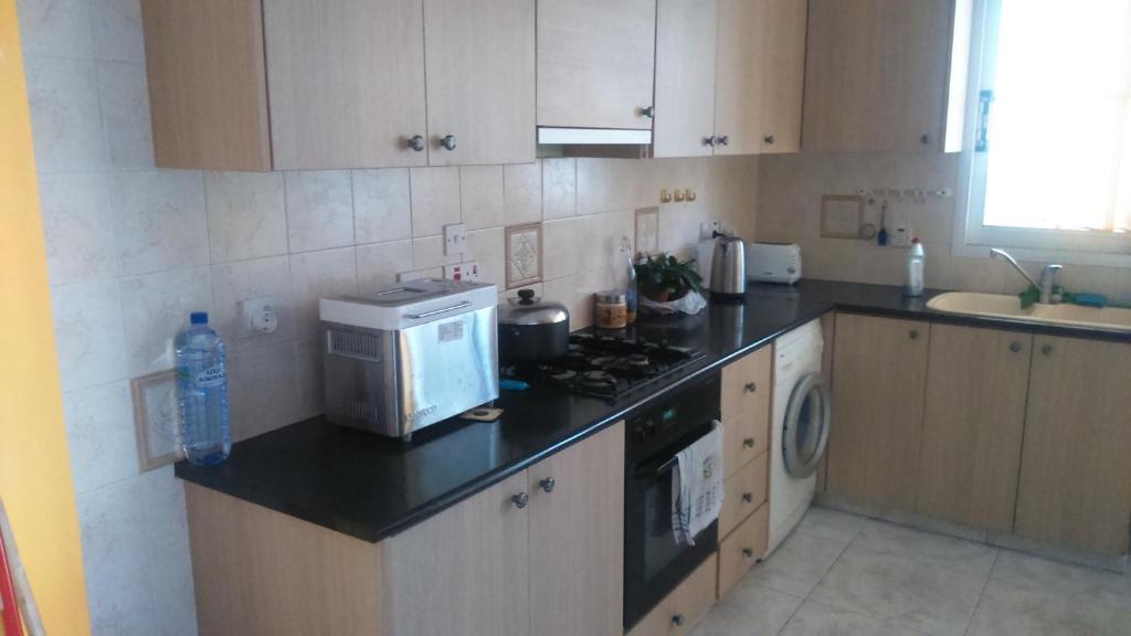 Foto dalla galleria di Kimonos Guesthouse a Larnaka