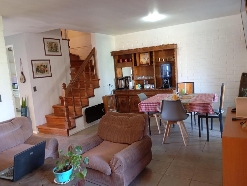 Un lugar para sentarse en Hostal Rucatremo