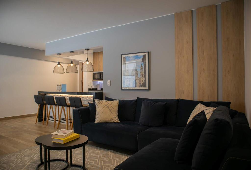 Χώρος καθιστικού στο Stunning 3BR in Miraflores