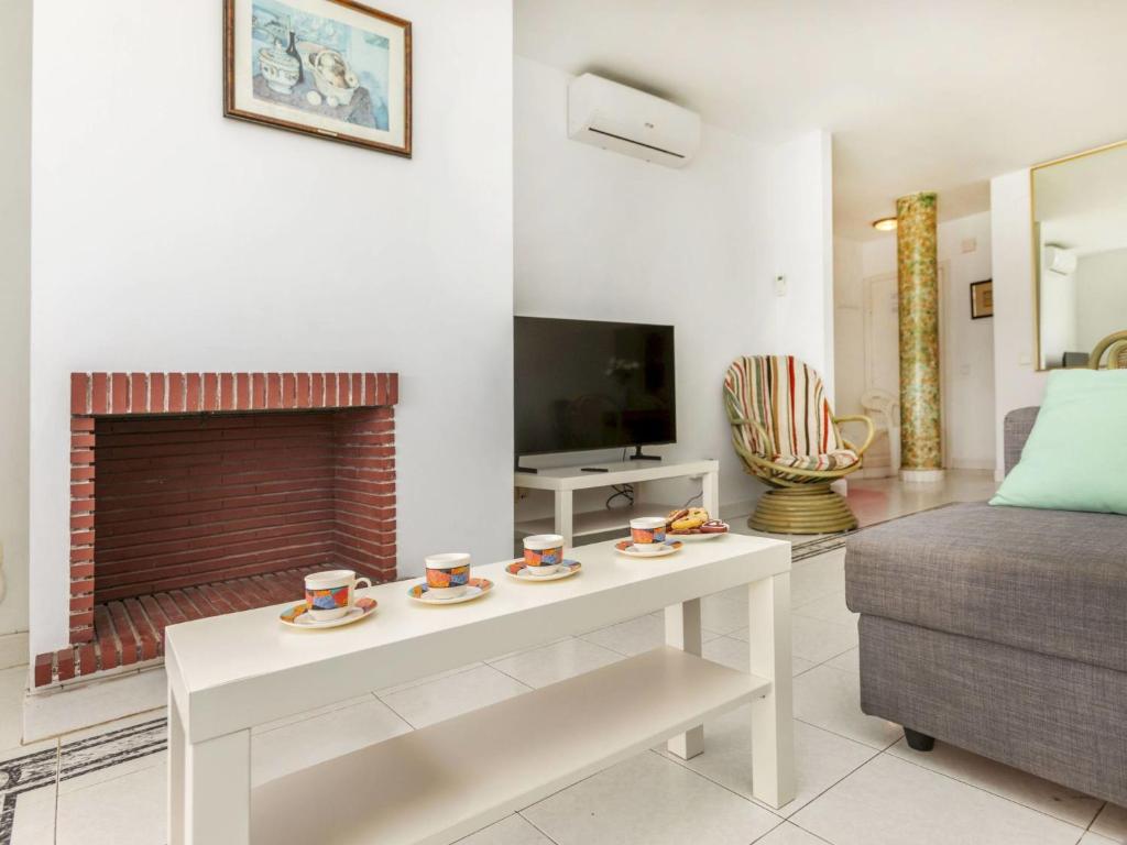 Posedenie v ubytovaní Apartment Cala Montero I by Interhome