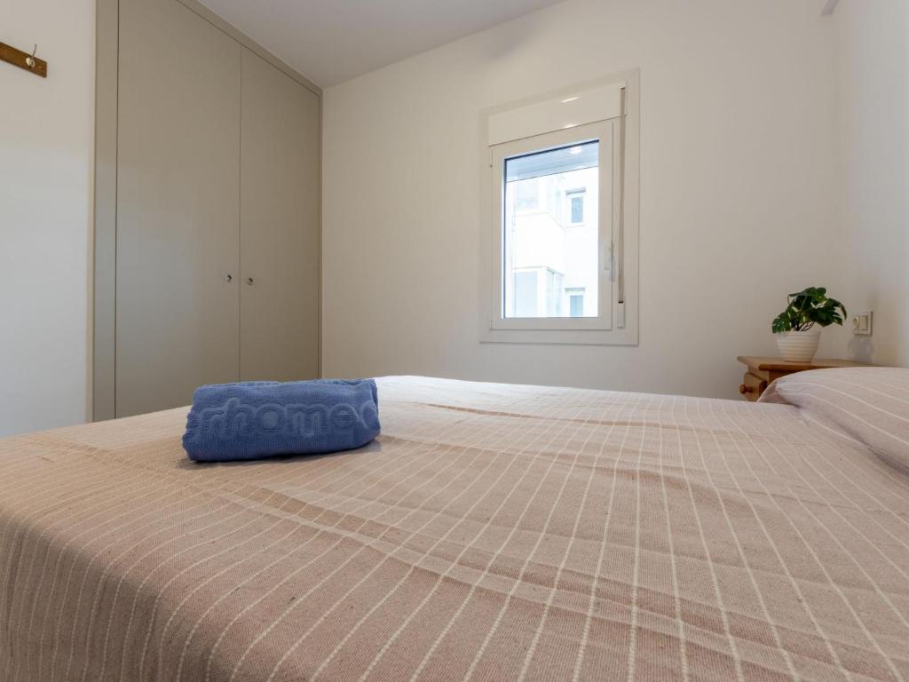 Posteľ alebo postele v izbe v ubytovaní Apartment Acantilados-3 by Interhome