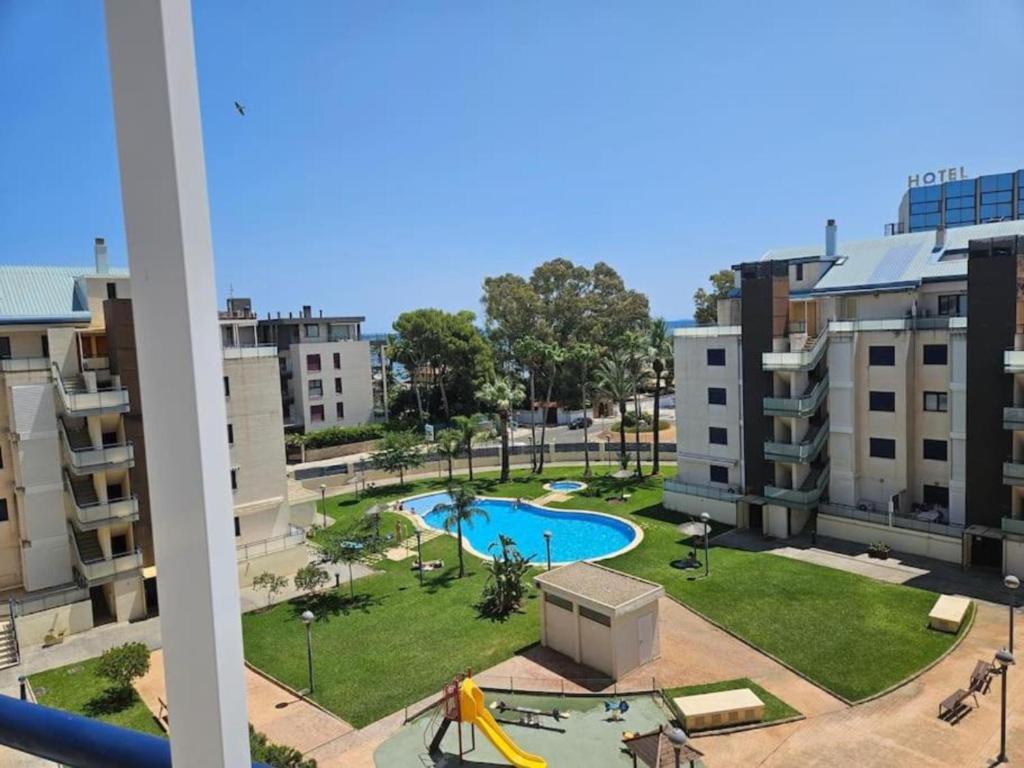 Bazén v ubytování Duplex avec Piscine-Padel-Plage-Wifi-Parking nebo v jeho okolí