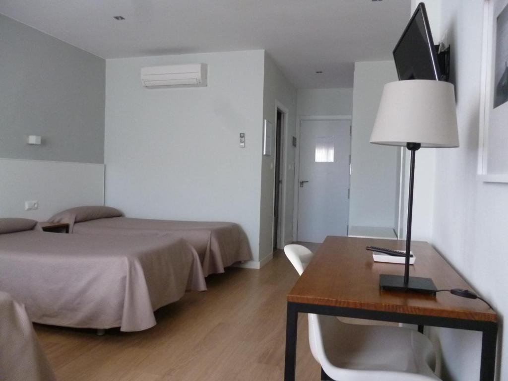 Hostal Las Cumbres, Conil de la Frontera – Updated 2023 Prices