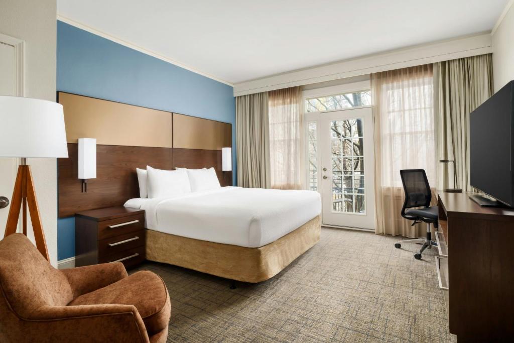 Discover the best hotels in Midtown Atlanta, from luxury stays like Four Seasons to stylish boutique gems—perfectly located near top attractions, dining, and Piedmont Park. Hotels To Stay In Atlanta, Hotel Atlanta Plaza, St Regis Hotel Atlanta, Hotel Granada Atlanta, Best Hotel In Atlanta Georgia, Hyatt Hotel Atlanta, Candler Hotel Atlanta, Eko Atlanta Hotel, Ritz Carlton Hotel Atlanta, Best Hotels In Atlanta, Atlanta Hotels With Kids, Cool Hotels In Atlanta, Atlanta Hotels Luxury, Boutique Hotels Atlanta, Places To Stay In Atlanta, Best Places To Stay In Atlanta Ga, Places To Stay Near Atlanta Discover the best hotels in Midtown Atlanta, from luxury stays like Four Seasons to stylish boutique gems—perfectly located near top attractions, dining, and Piedmont Park. Hotels To Stay In Atlanta, Hotel Atlanta Plaza, St Regis Hotel Atlanta, Hotel Granada Atlanta, Best Hotel In Atlanta Georgia, Hyatt Hotel Atlanta, Candler Hotel Atlanta, Eko Atlanta Hotel, Ritz Carlton Hotel Atlanta, Best Hotels In Atlanta, Atlanta Hotels With Kids, Cool Hotels In Atlanta, Atlanta Hotels Luxury, Boutique Hotels Atlanta, Places To Stay In Atlanta, Best Places To Stay In Atlanta Ga, Places To Stay Near Atlanta