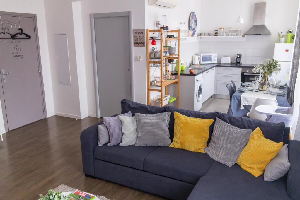 Kuchyňa alebo kuchynka v ubytovaní City center duplex loft