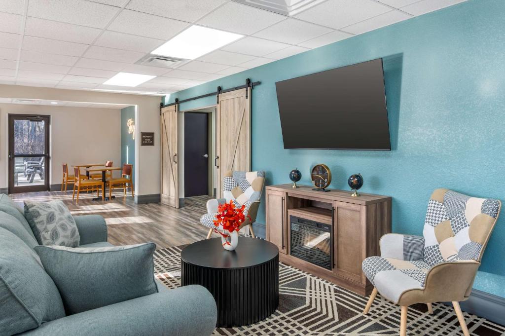 Posezení v ubytování Best Western Plus Richmond Indiana I-70