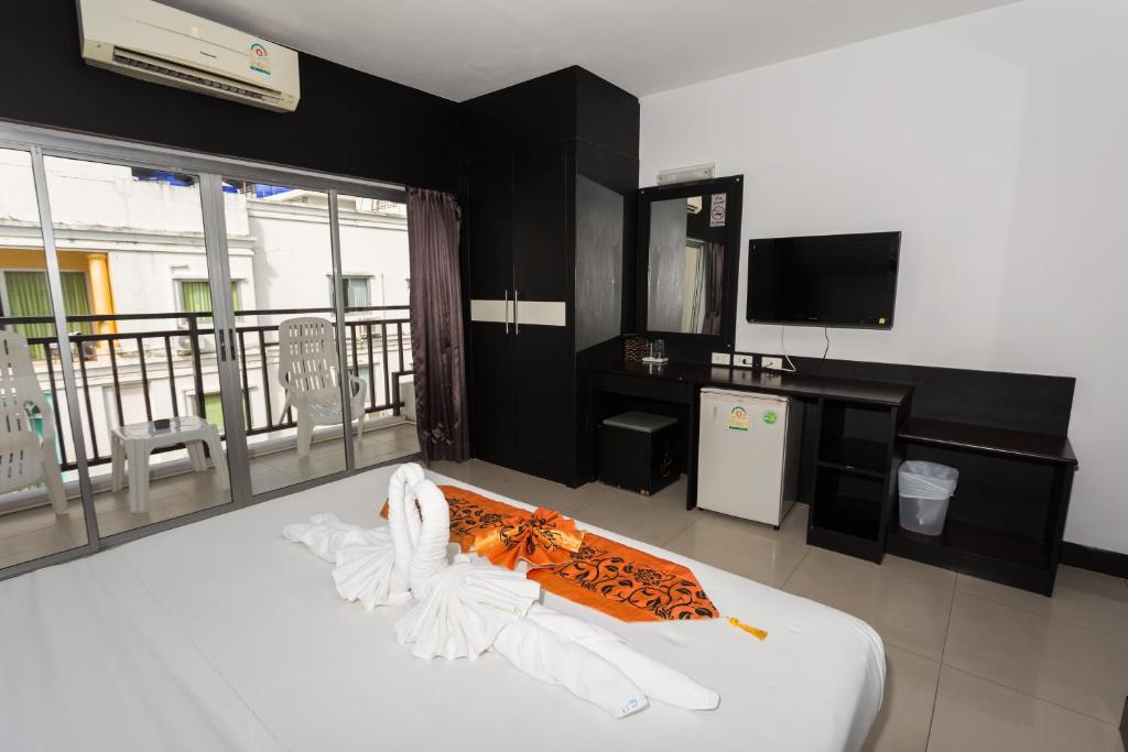 Kuchyň nebo kuchyňský kout v ubytování Star House Patong