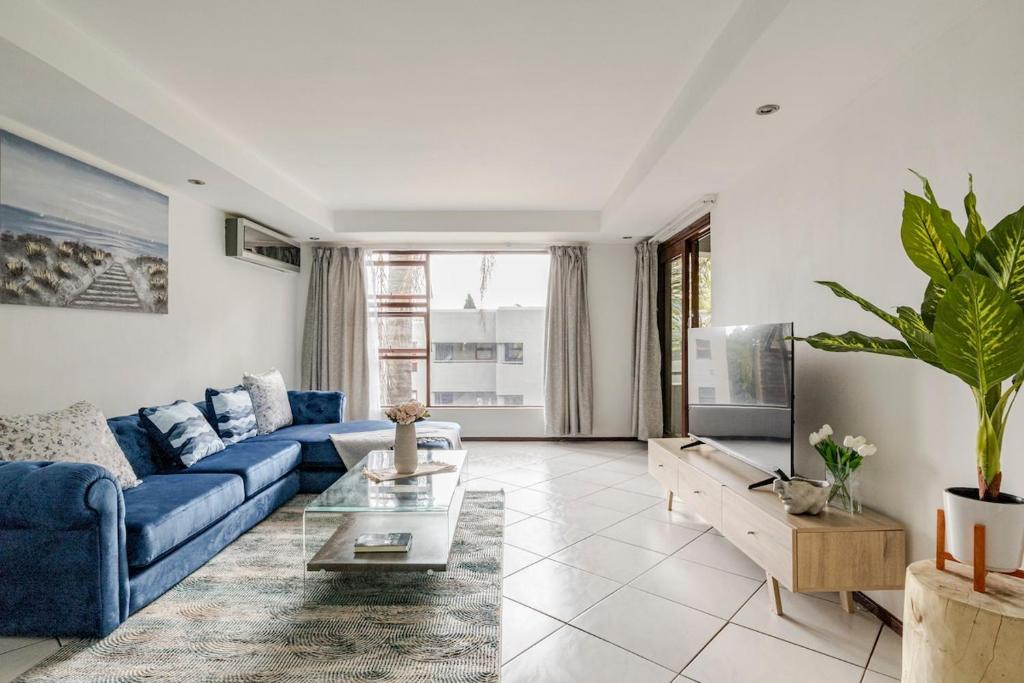 A closer look at City Apartment Modern Bedroom