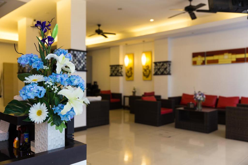 Posezení v ubytování Star House Patong