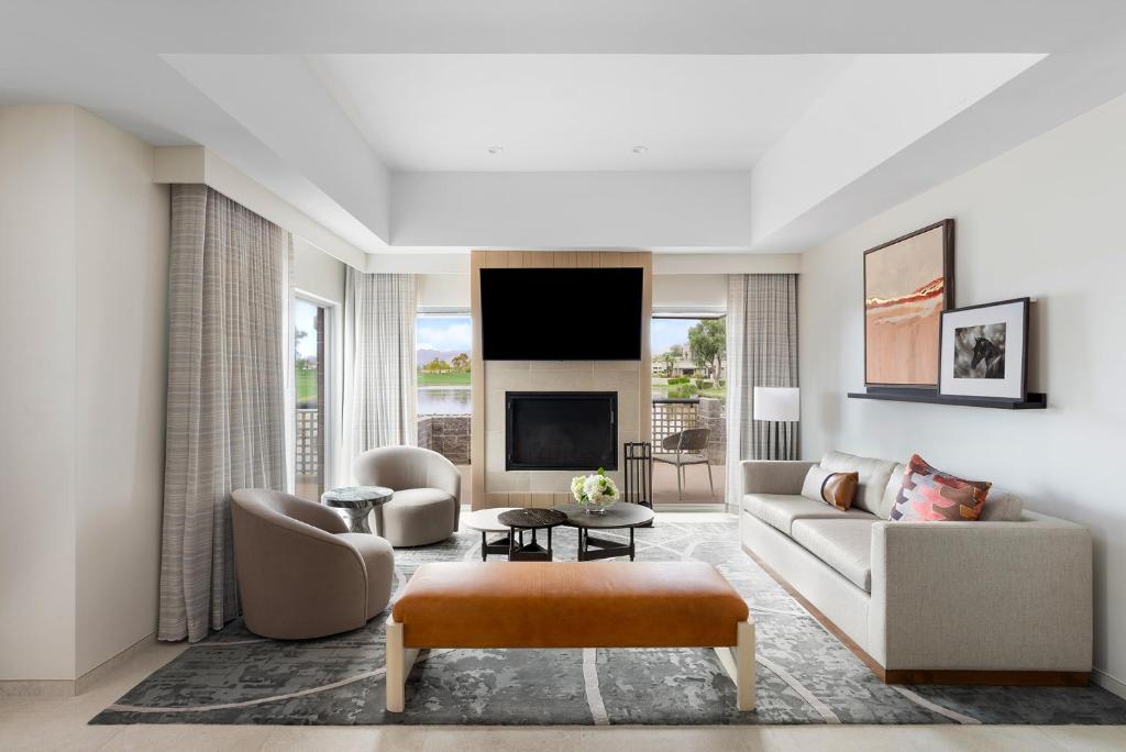 Grand Hyatt Scottsdale Resort photo