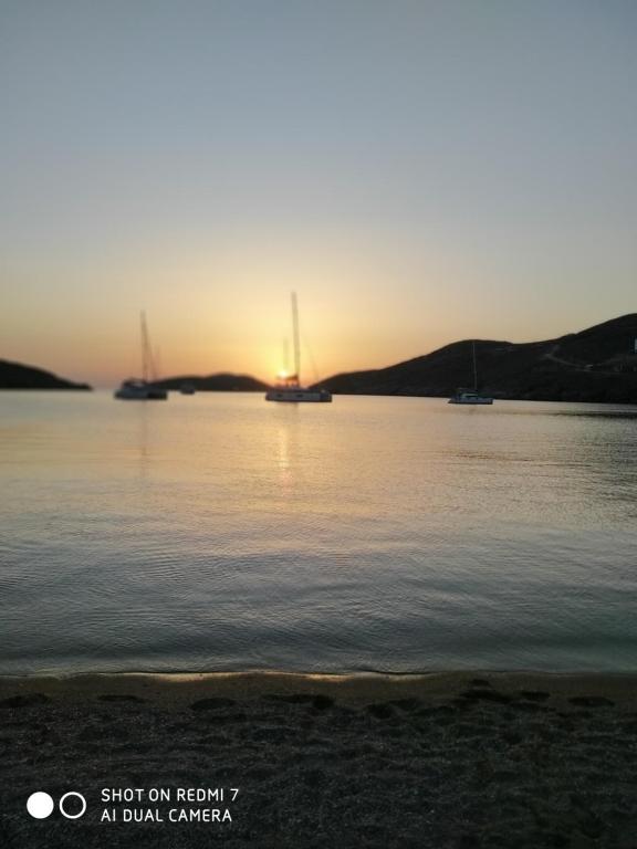 Gallery image of Ελαιών in Kithnos
