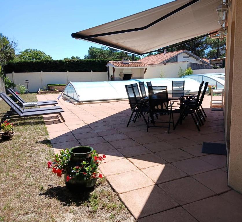 Photo de la galerie de l'établissement Résidence 05032-lacanau Ocean - Maison individuelle 5 chambres pour 10 personnes à Lacanau océan, plage à 400m. MAE-2031, à Lacanau