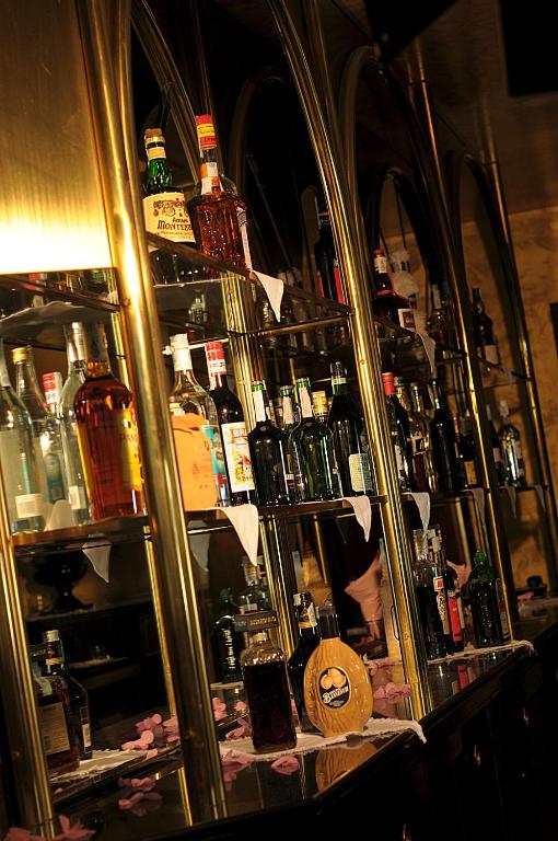 Bebidas em Hotel Diplomat Palace