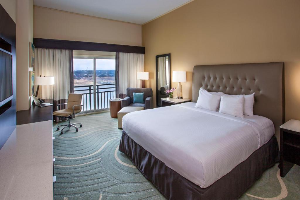 Lakeway Resort & Spa - 