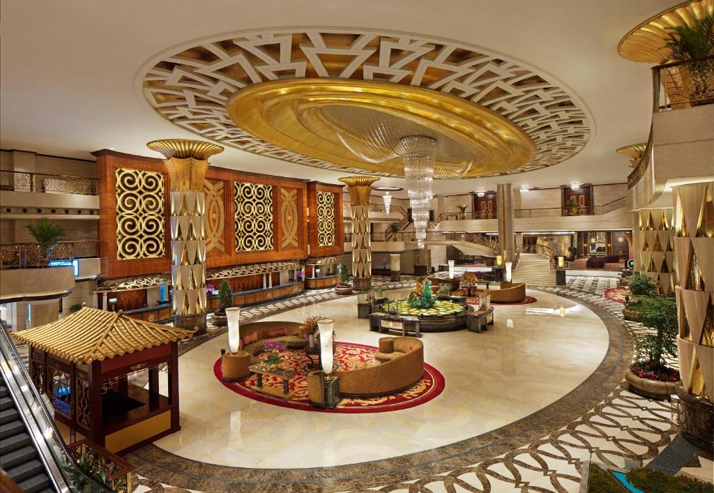 Restaurace v ubytování Regal Palace Hotel