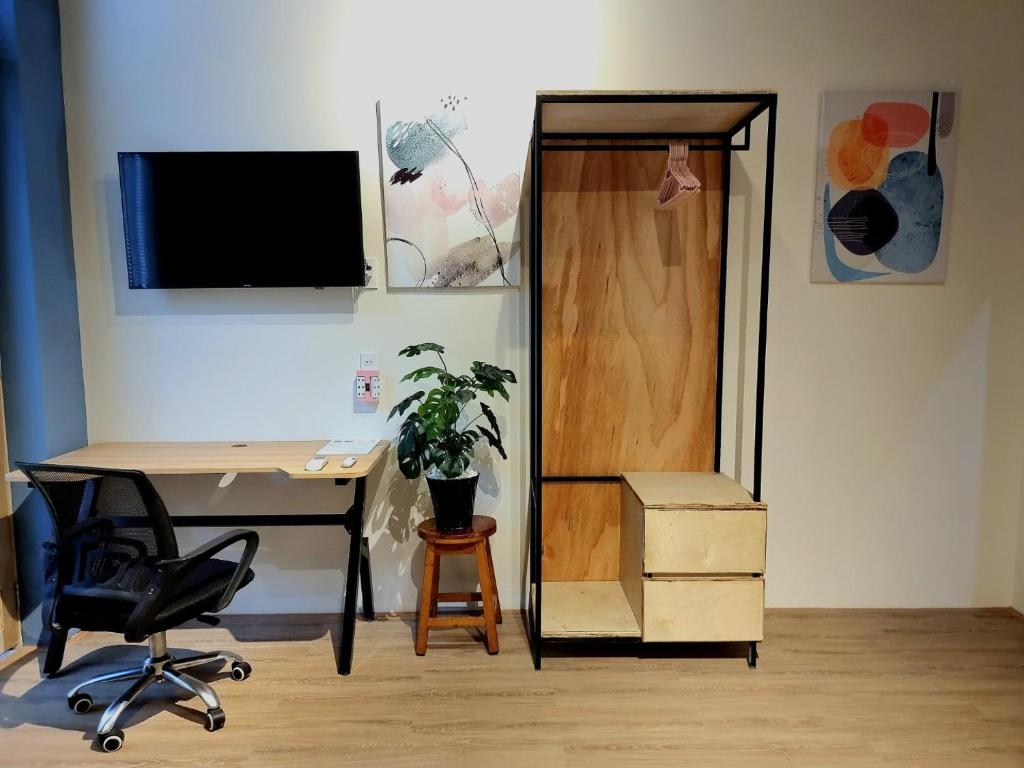 Workspace evidence from Amable Home - Serviced Apartment