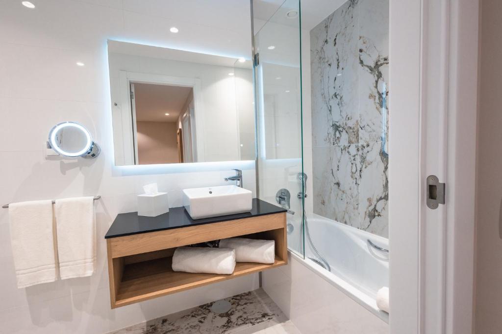 Holiday Inn Braga by IHG - 16