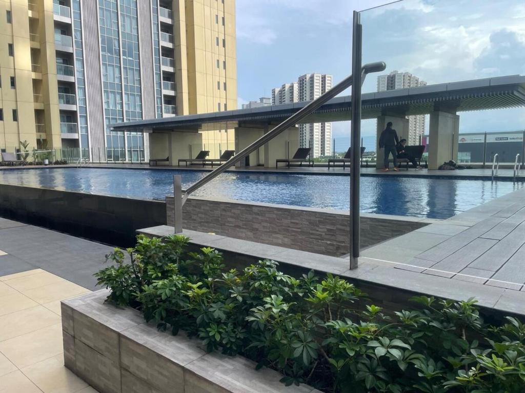Πισίνα στο ή κοντά στο Aravaya Living at Branz BSD