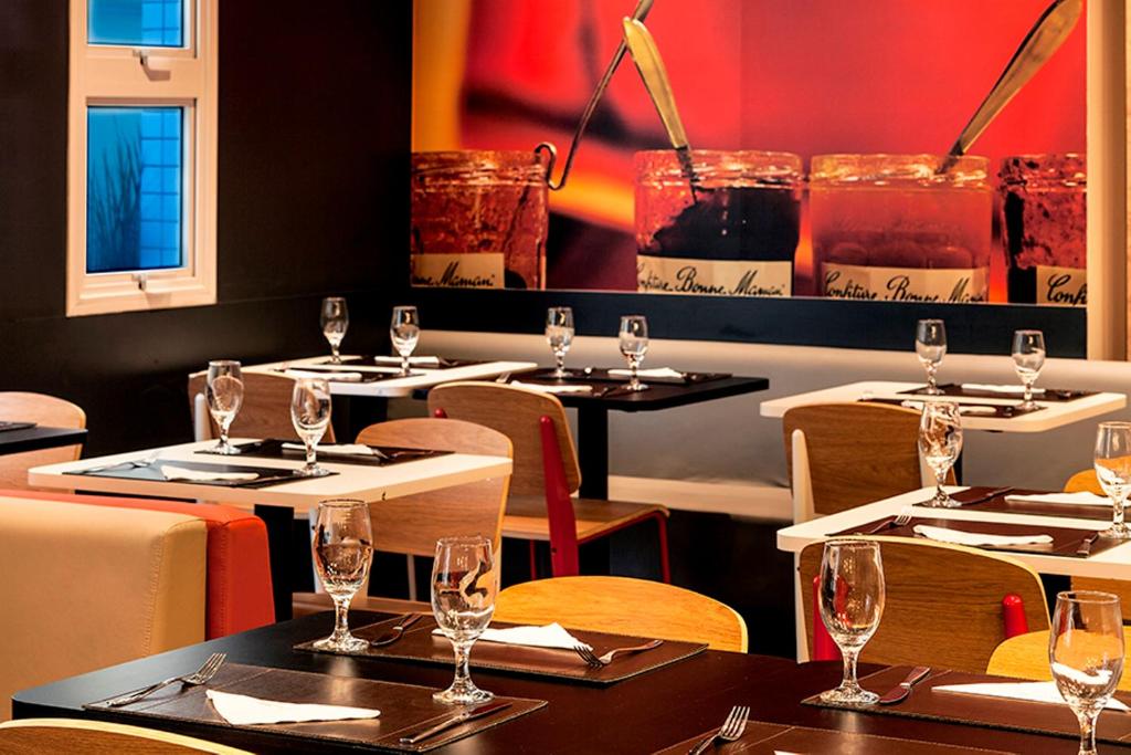  ibis Macae