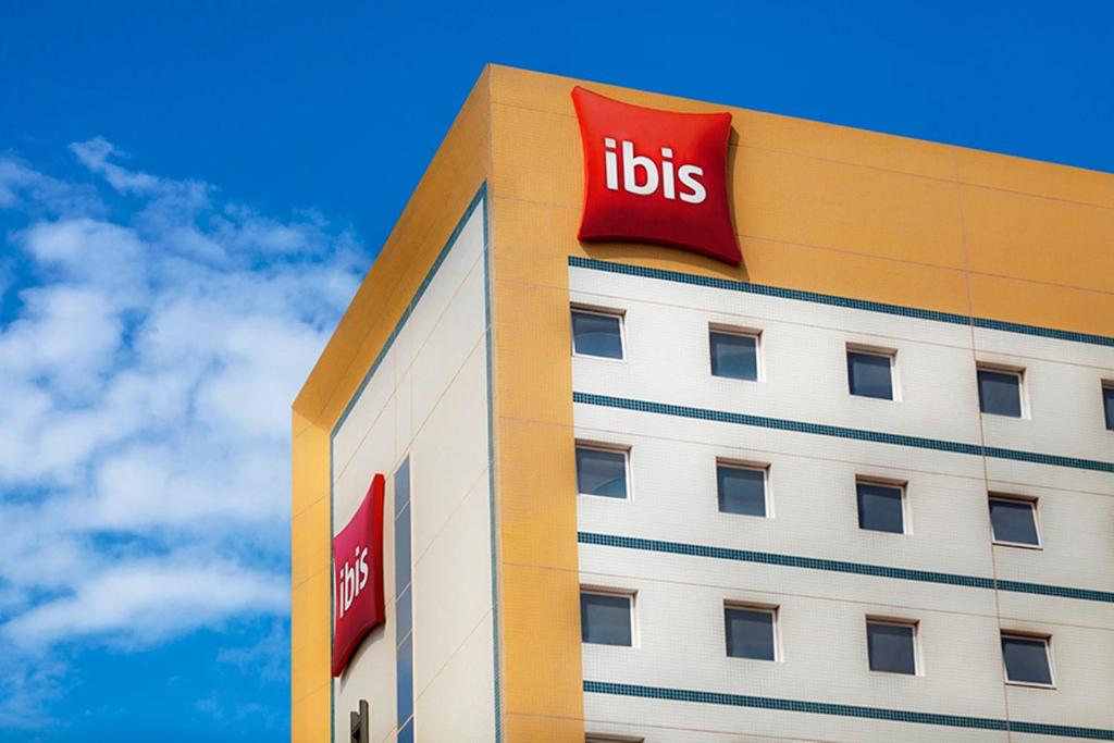  ibis Macae