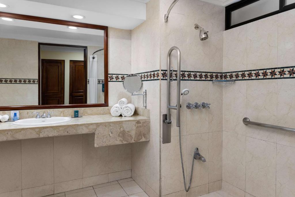 Koupelna v ubytování Hilton Cariari DoubleTree San Jose - Costa Rica