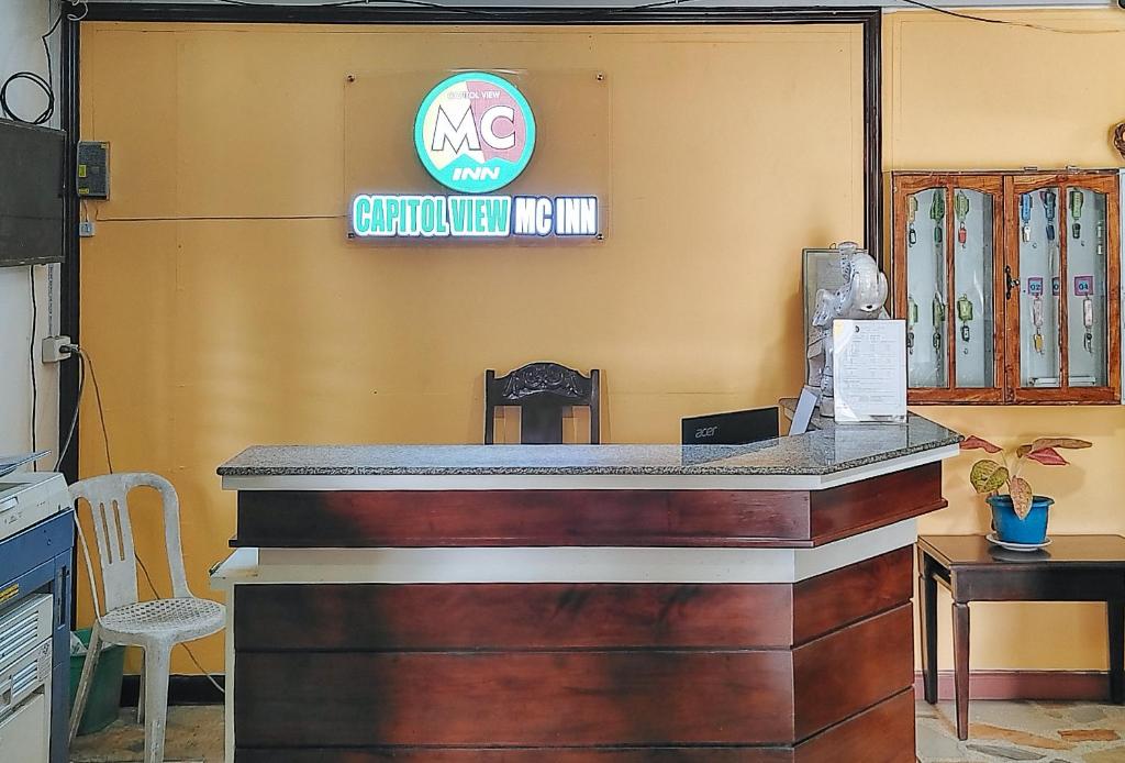Vstupní hala nebo recepce v ubytování RedDoorz @ Capitol View MC Inn Nueva Vizacaya