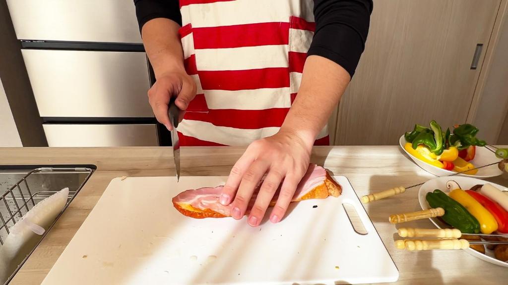 ゲストハウスの敷地内または近くでの食事または食べ物