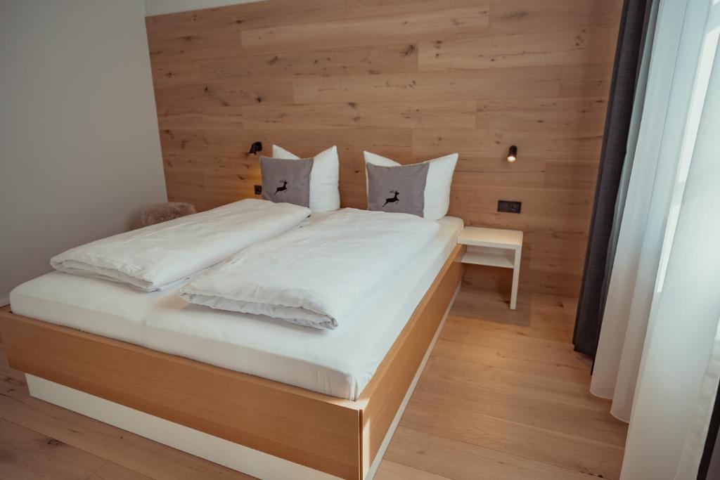Postel nebo postele na pokoji v ubytování Mariandl am Berg