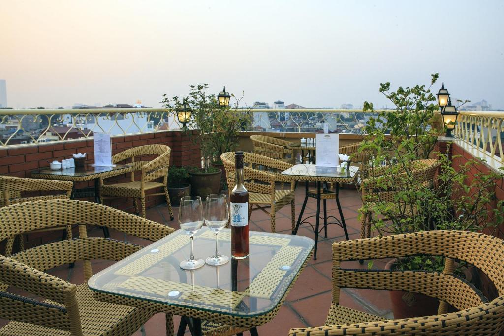 Balkón nebo terasa v ubytování Lucky 3 Hotel & Travel